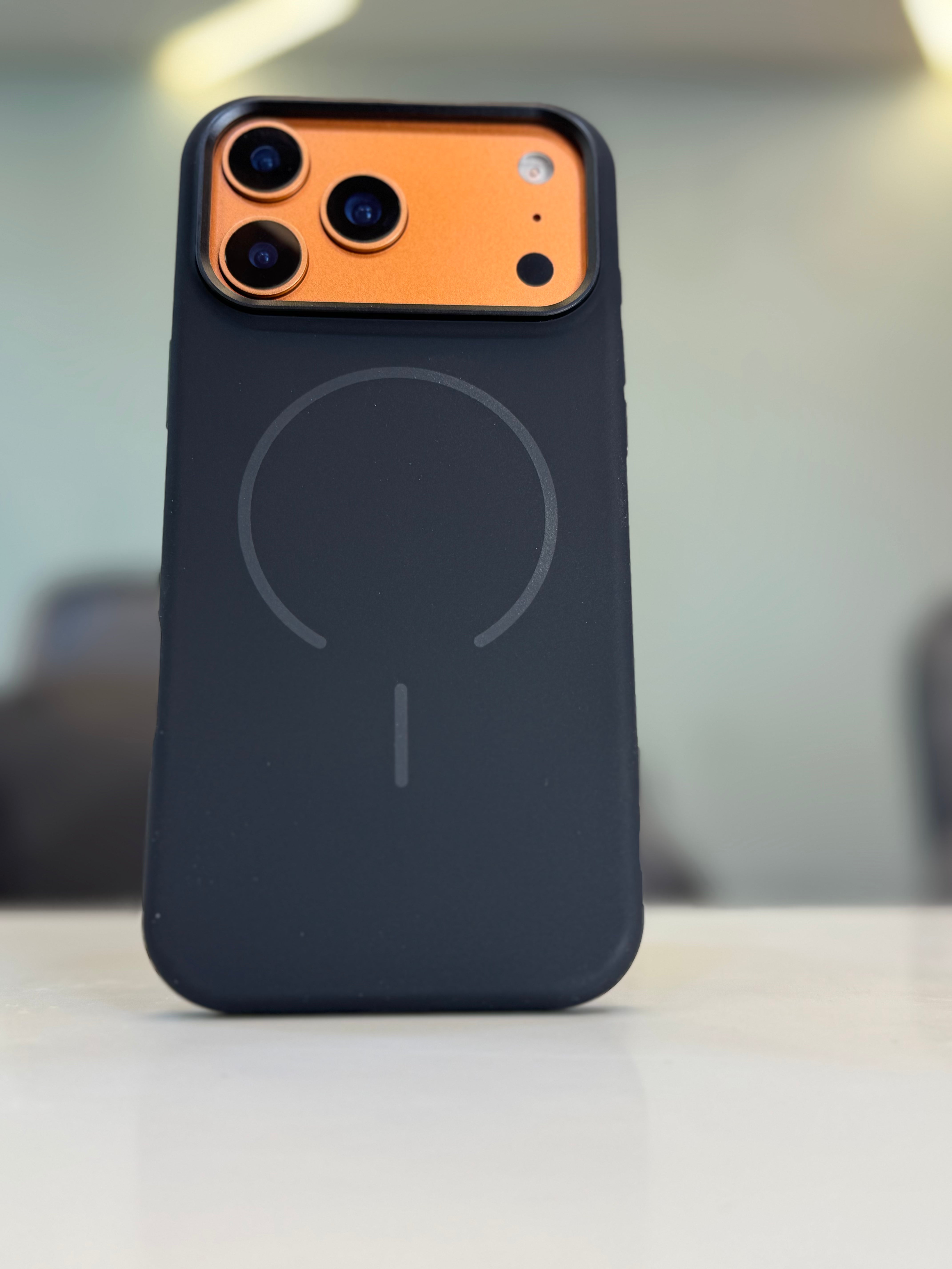 NEXO Silicon Case With Magesafe  For Iphone