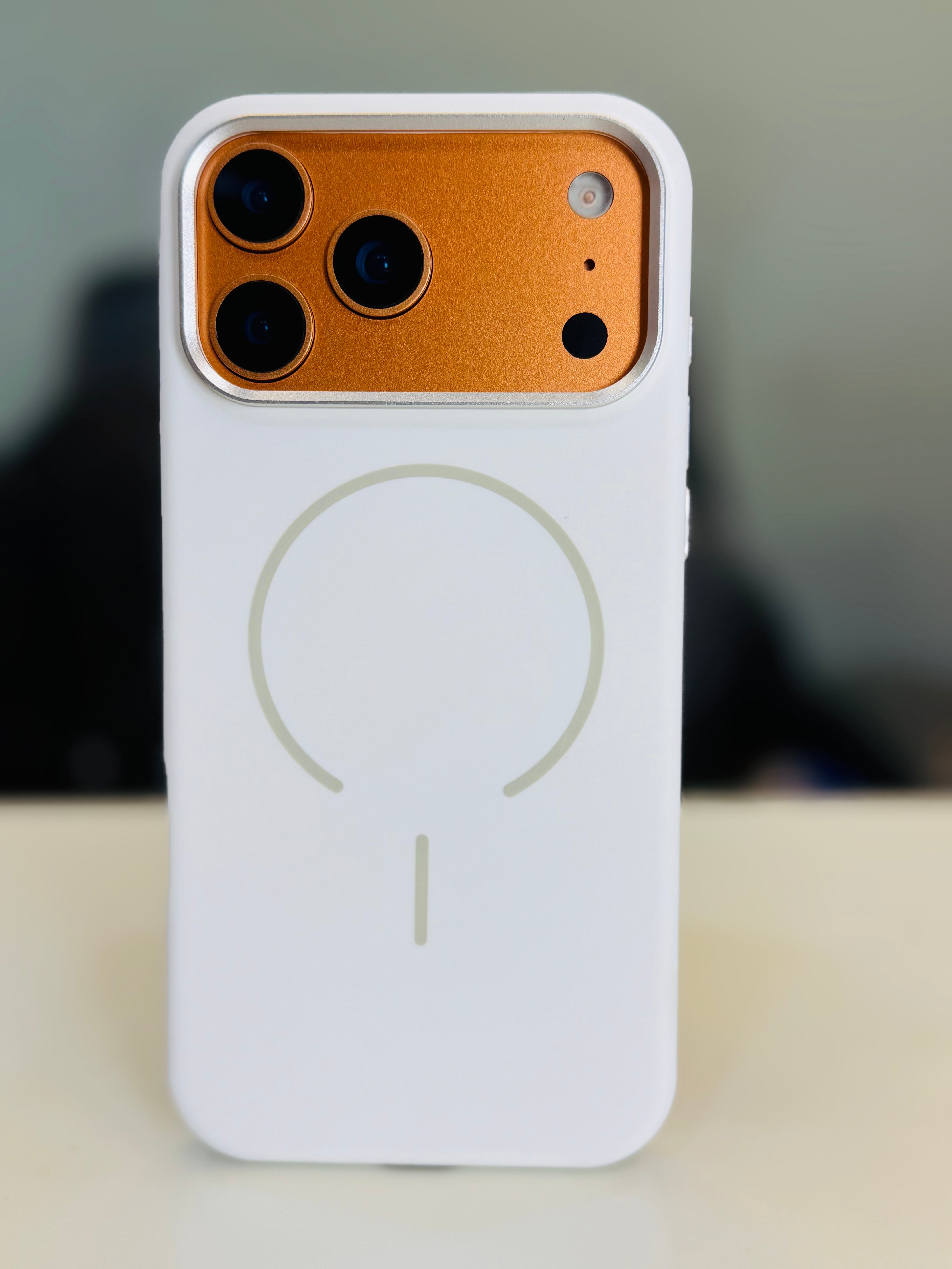 NEXO Silicon Case With Magesafe  For Iphone