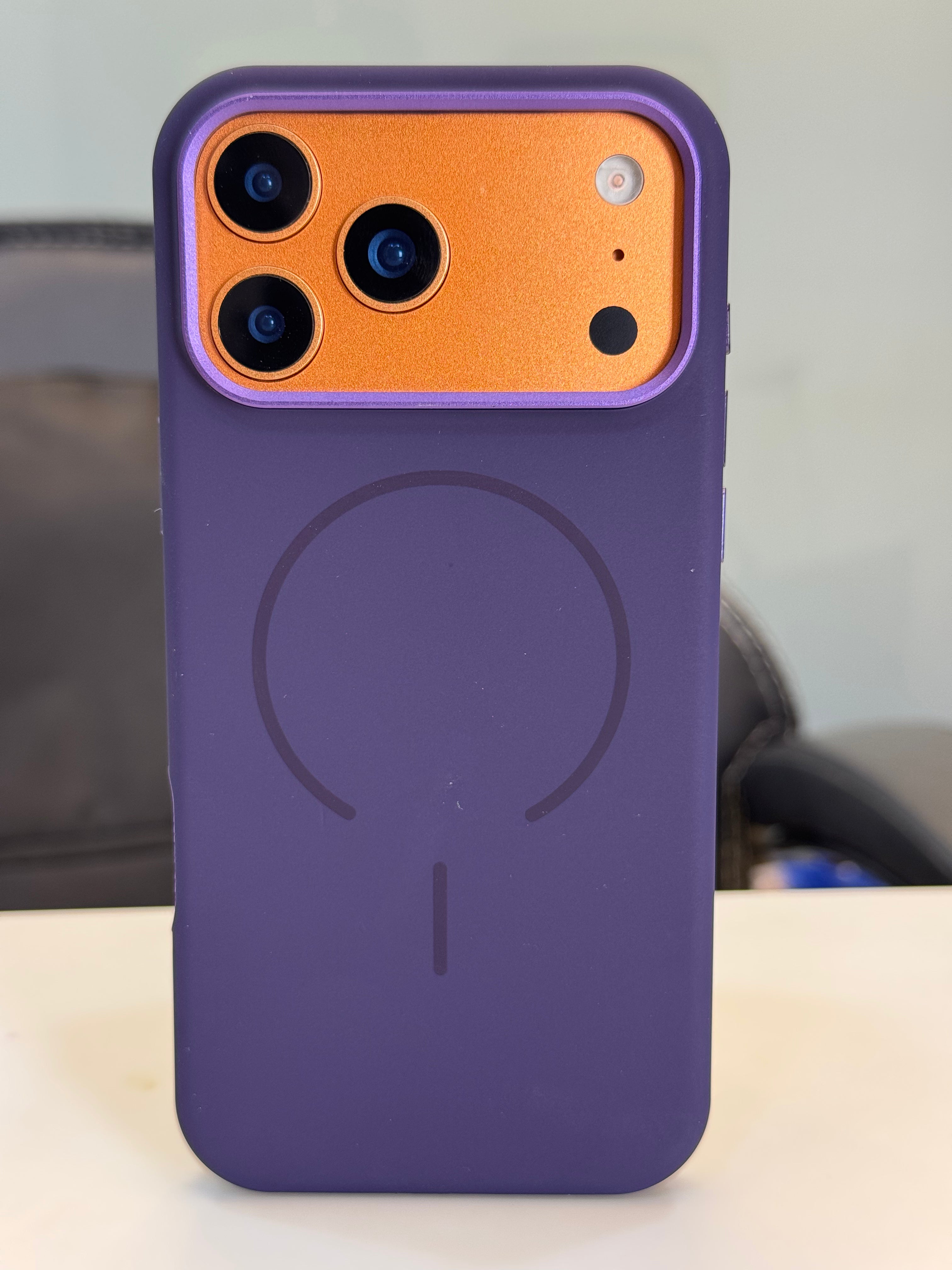 NEXO Silicon Case With Magesafe  For Iphone