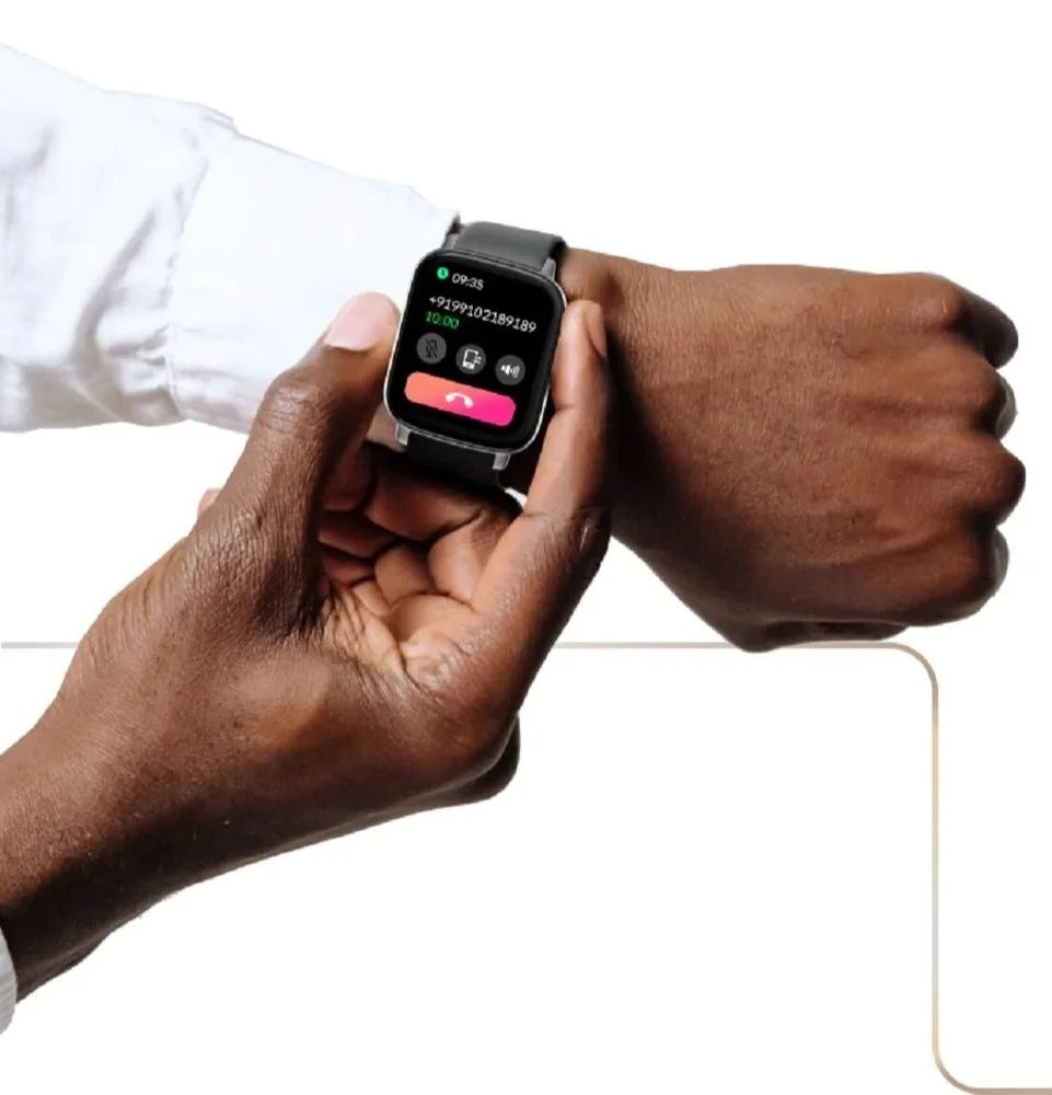 NOISE SMART WATCH